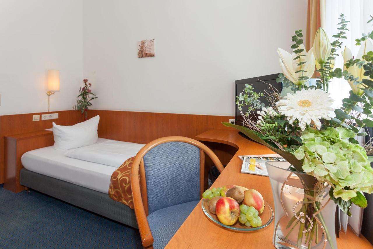 Trip Inn Hotel Schumann Düsseldorf Eksteriør bilde